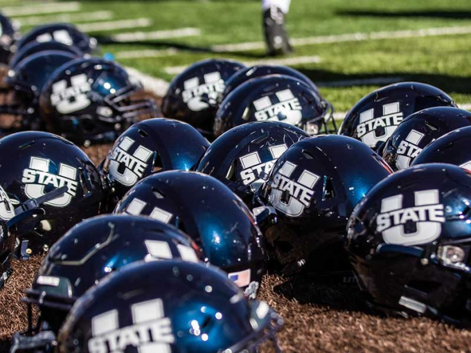 Alabama Crimson Tide vs. Utah State Aggies